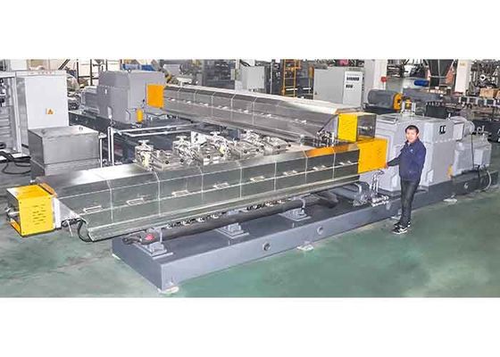 টিএসআর সিরিজ প্রতিক্রিয়াশীল টুইন স্ক্রু Compounding Extruder উচ্চ দক্ষতা স্থিতিশীল কাজ